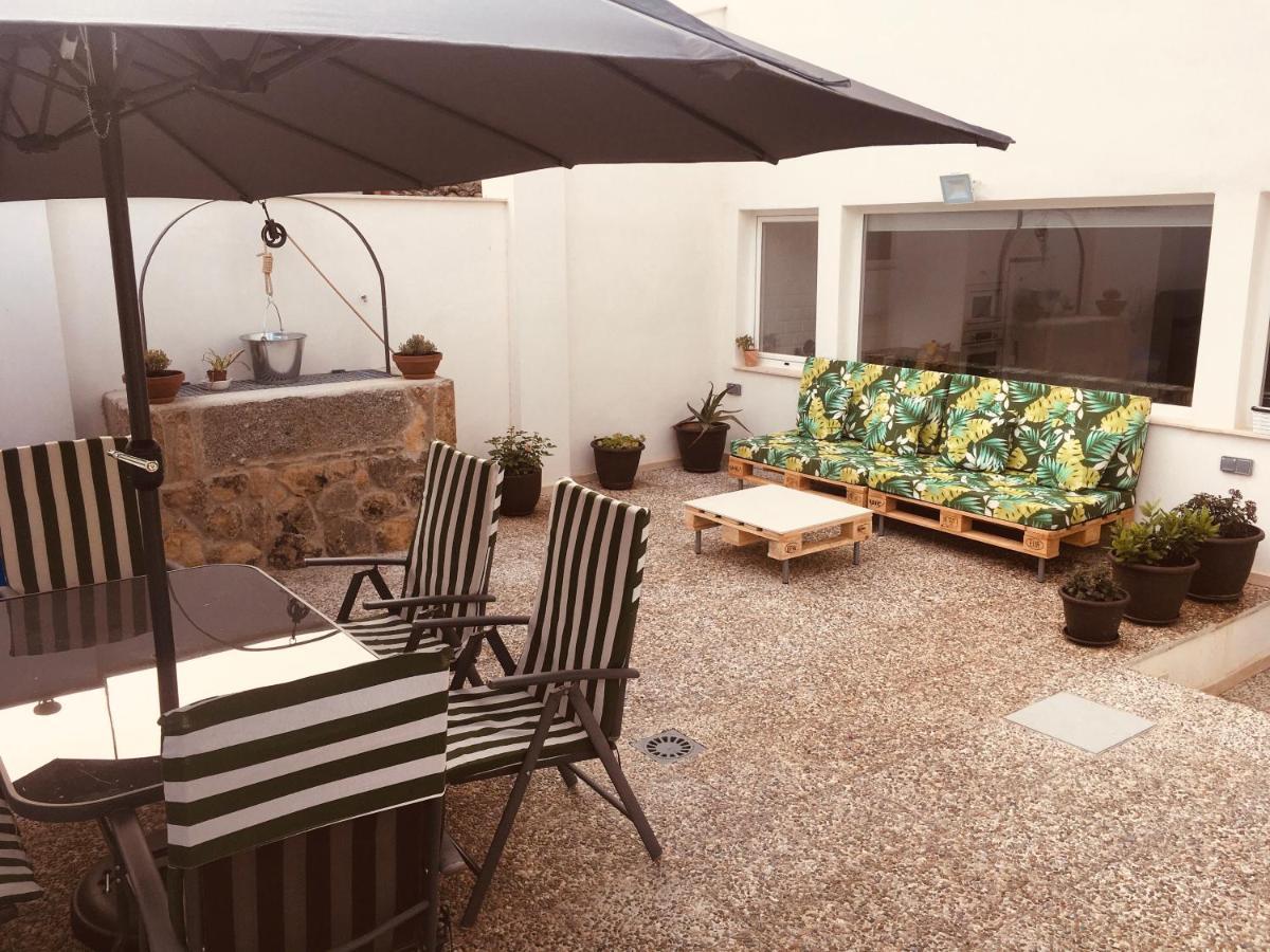 Acogedora Casa Con Patio En El Tiemblo Διαμέρισμα Εξωτερικό φωτογραφία